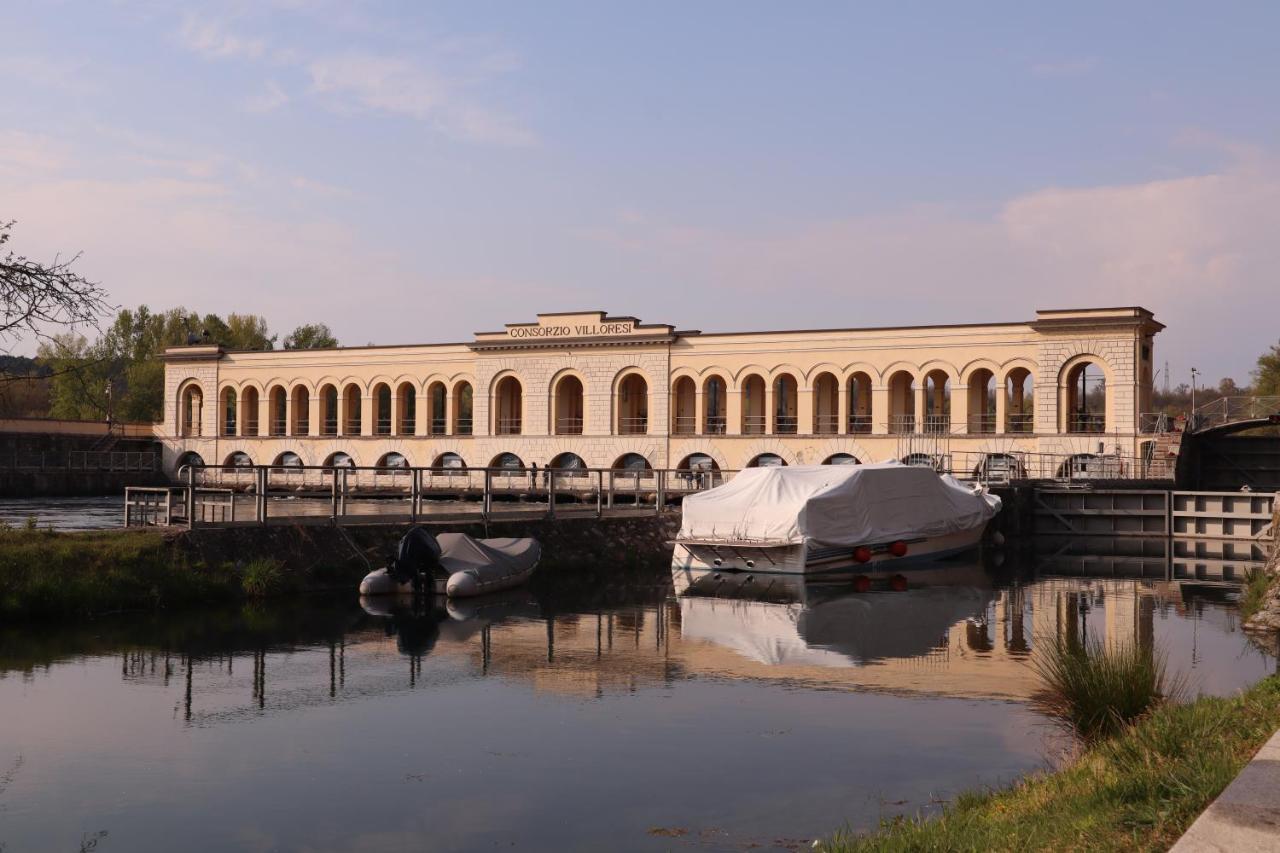 Panperduto Hostel Somma Lombardo Bagian luar foto