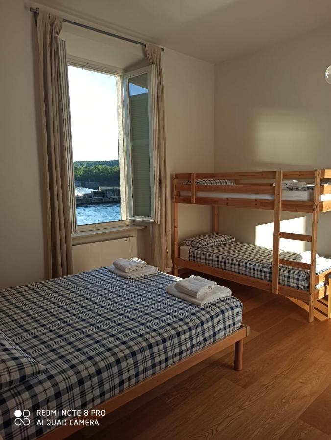 Panperduto Hostel Somma Lombardo Bagian luar foto