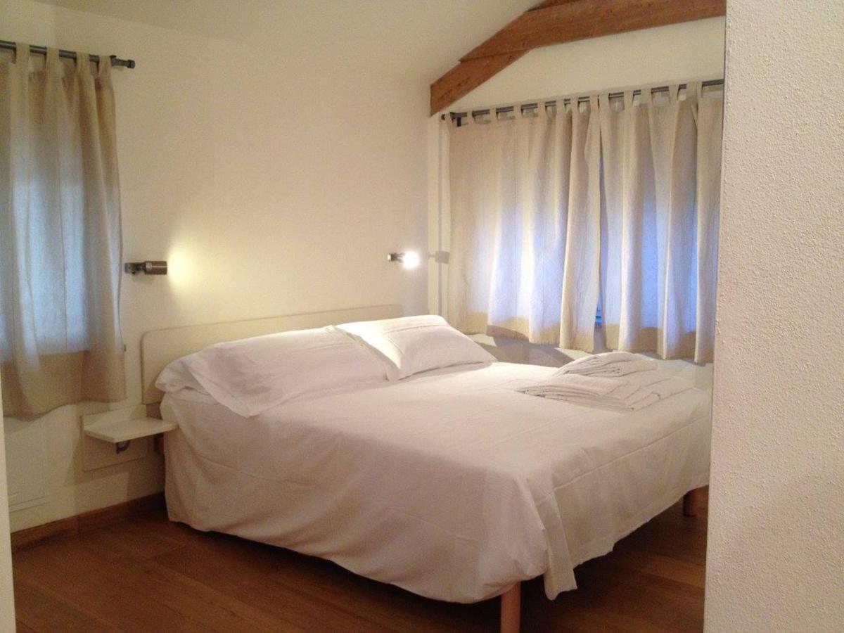 Panperduto Hostel Somma Lombardo Bagian luar foto