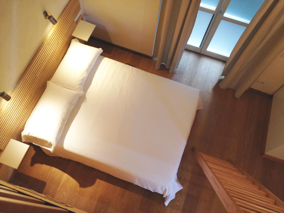 Panperduto Hostel Somma Lombardo Bagian luar foto