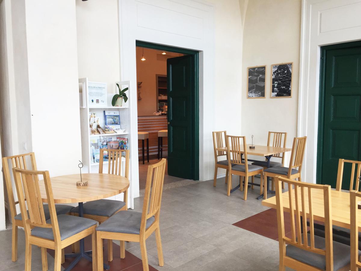 Panperduto Hostel Somma Lombardo Bagian luar foto